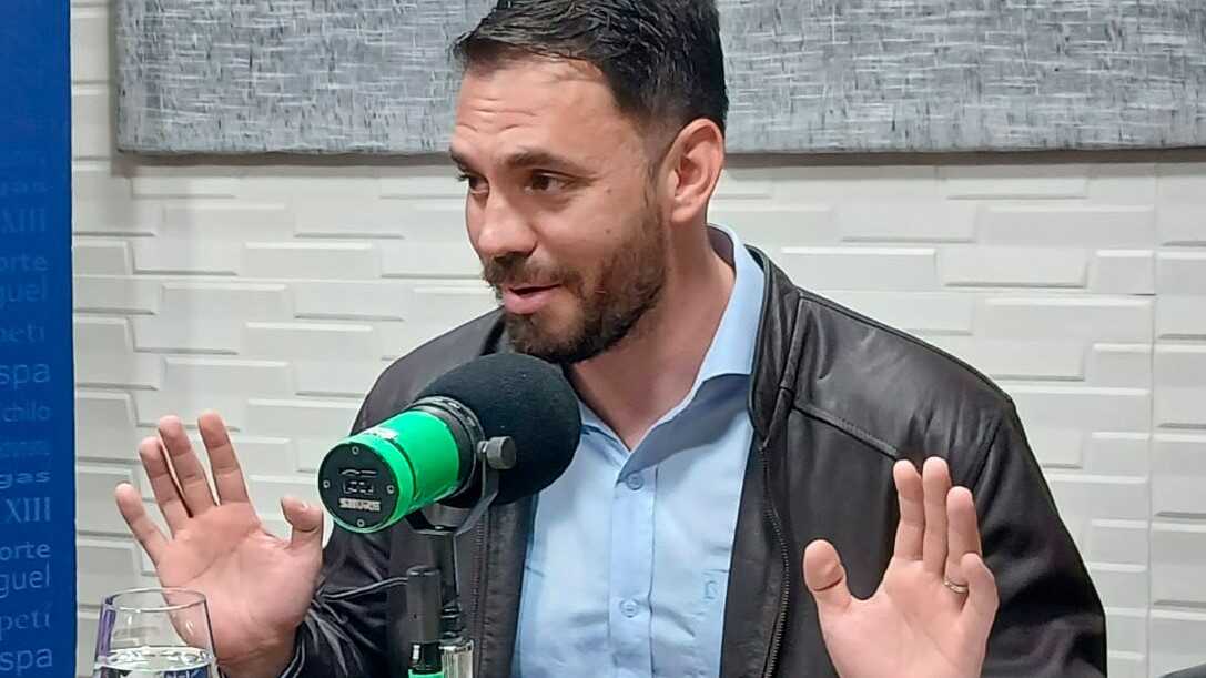 Gobierno de Bolivia confirma que exministro Eduardo Del Castillo sigue prófugo y está siendo buscado