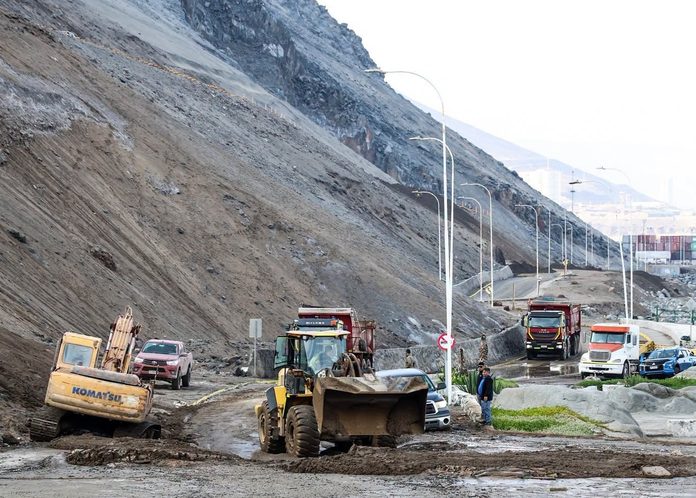 Senadora Astudillo solicita al MOP cronograma de reconstrucción de infraestructura dañada en Tarapacá