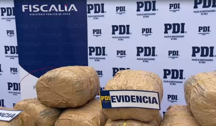 Decretan prisión preventiva para tres sujetos que intentaron trasladar 56 kilos de droga en Complejo Fronterizo El Loa