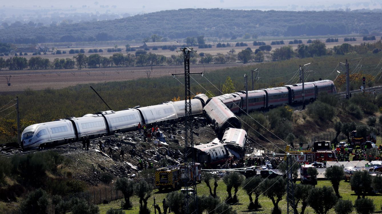 Al menos 64 muertos tras el choque de dos trenes en Toledo