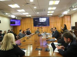 Comisión de Constitución aprueba en general proyecto que sanciona uso de menores de edad para cometer delitos