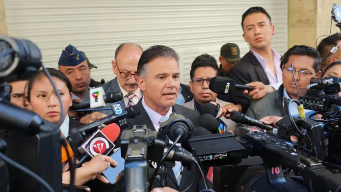 Gobierno de Bolivia se querella contra 4 ex ministros de Defensa y otras 15 personas por “Caso Sidacta”