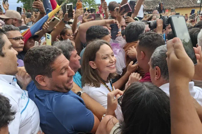 María Corina Machado regresa a Venezuela: "Finalmente, Caracas, estoy aquí"