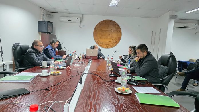 Consejo Municipal de Alto Hospicio aprueba suministro integral para el control de plagas y sanitización ambiental